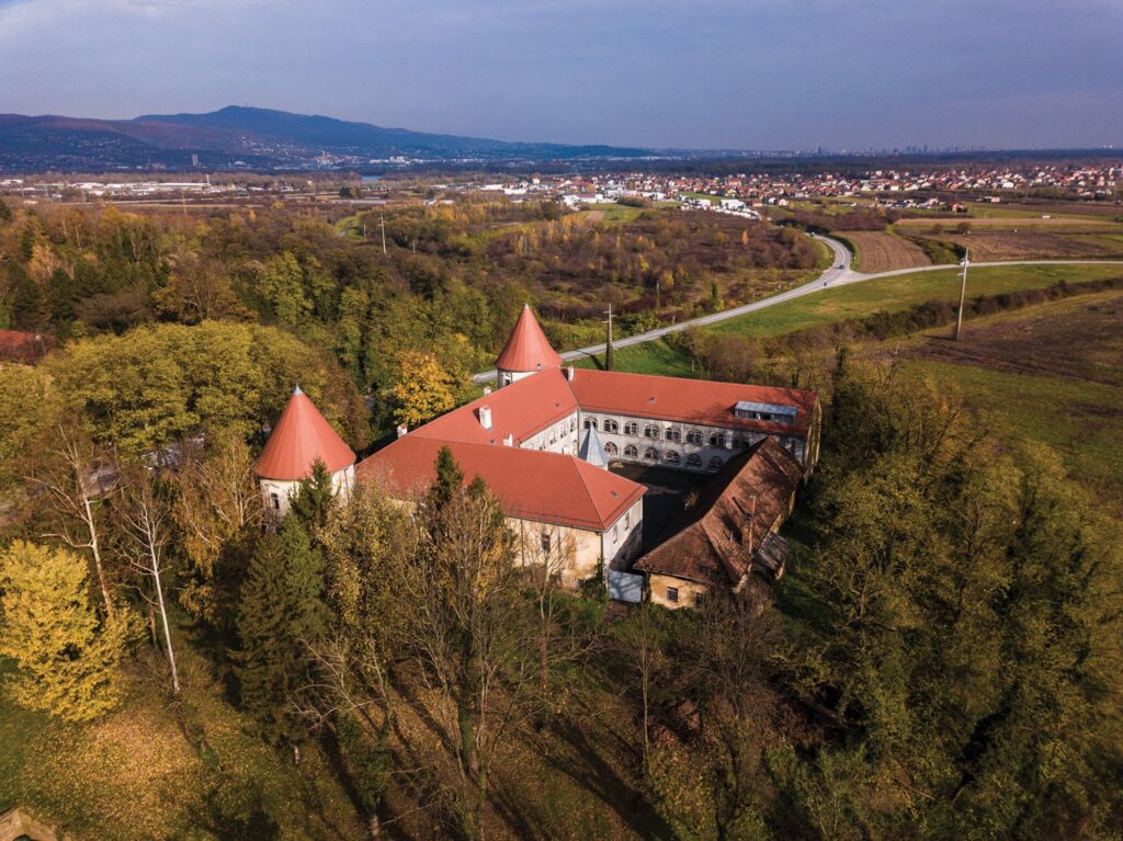 Dvorac Kerestinec 