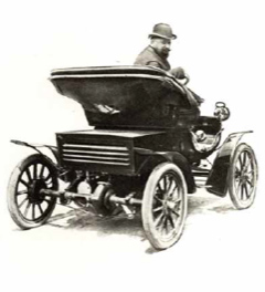 Ferdinand Budicki u svom 
Opelu, prvom automobilu 
u Zagrebu 1901