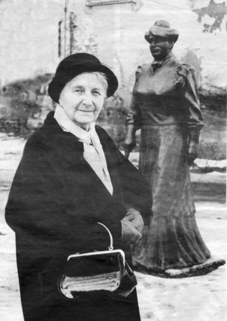 Zagorkina prijateljica Štefica Vrbanić kojoj je Zagorka 1955. i 1956. godine potajice slala pisma