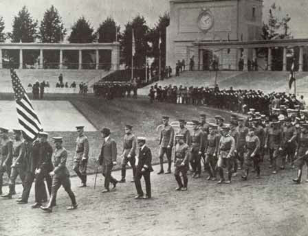 Antwerpen 1920.: u mimohodu i postrojba
američke vojske koja je pomagala
organizatorima 7. Olimpijskih igara