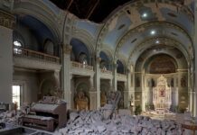 Bazilika Srca Isusova: visoka cijena neobarokne monumentalnosti   Bazilika Srca Isusova u Palmotićevoj 33 nakon potresa 22. ožujka 2020.; foto: zaklada-anamarija-carević.hr