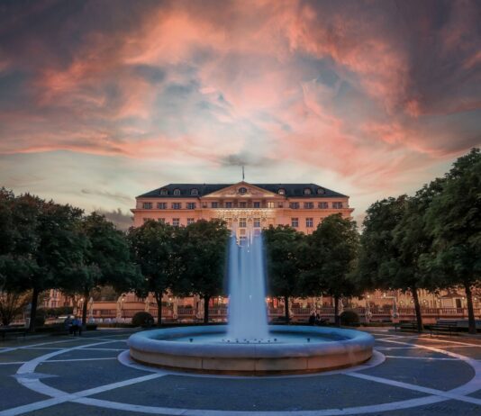 Valentinovo u Esplanadi