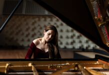 Denise Lutgens, klavir